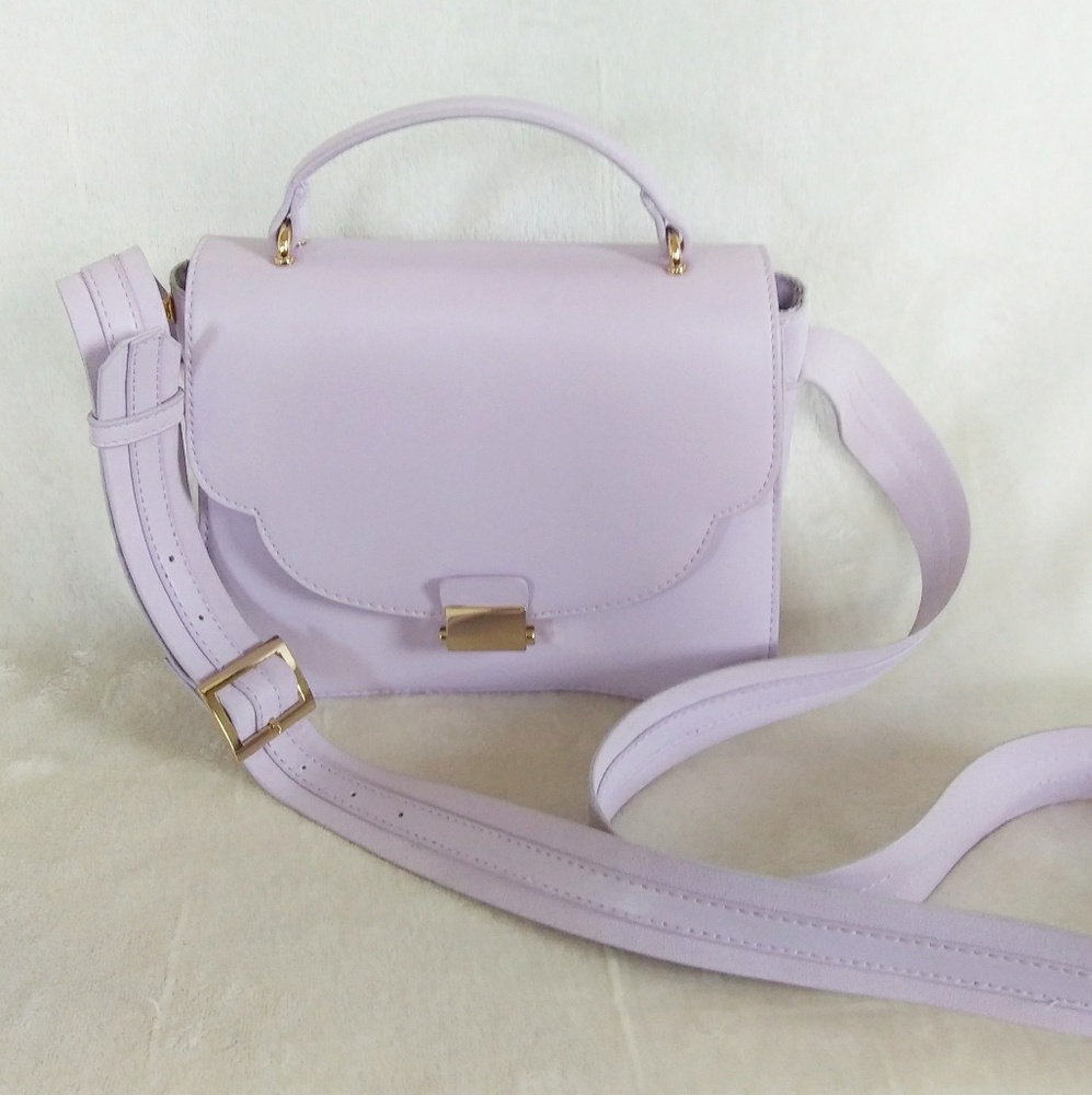 A New Day lavender crossbody purse.
